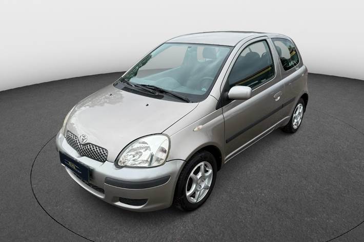 undefined Toyota Yaris fra 2003