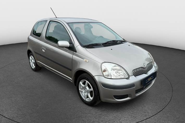 undefined Toyota Yaris fra 2003