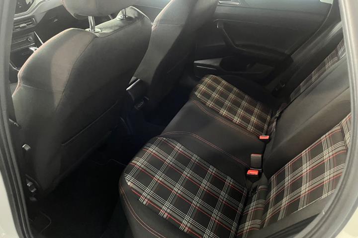 Hvid VW Polo fra 2019