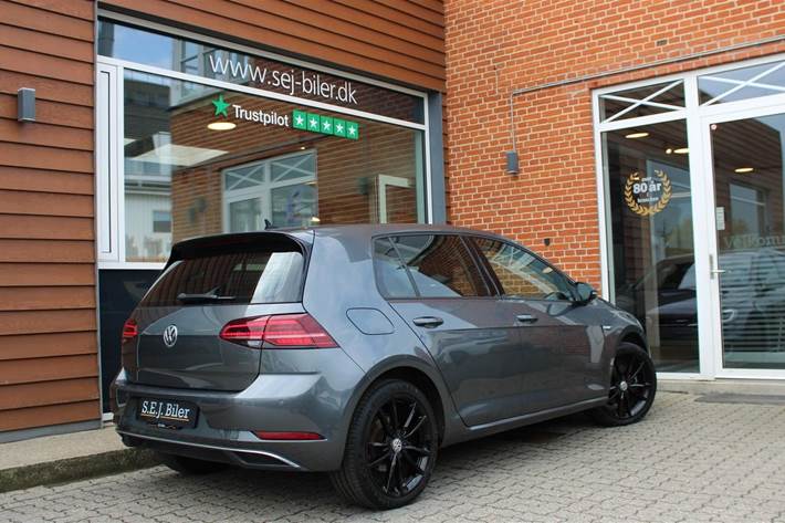 Grå VW e-Golf VII fra 2020