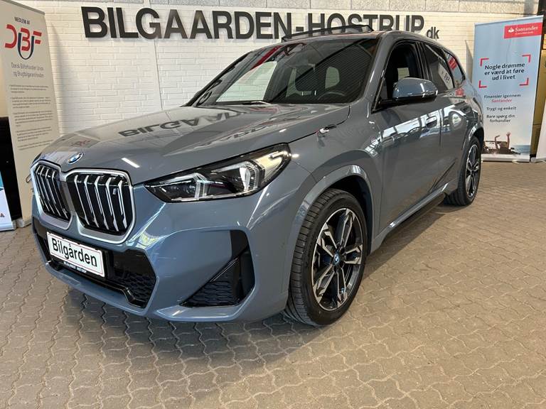 BMW iX1 xDrive30 M-Sport