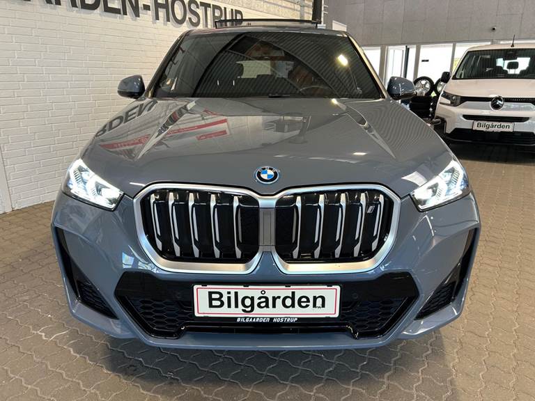 BMW iX1 xDrive30 M-Sport