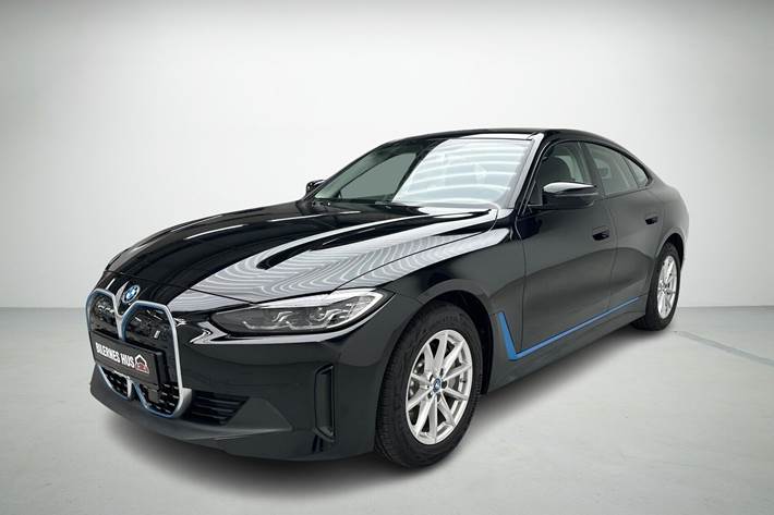 Sort BMW i4 fra 2023