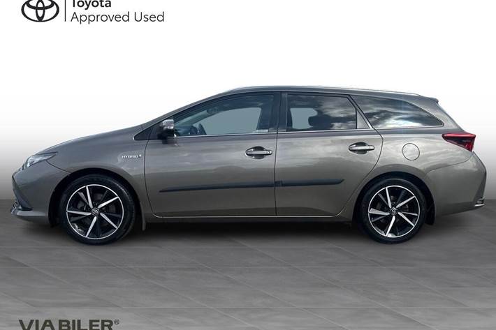 Bronze Toyota Auris fra 2018
