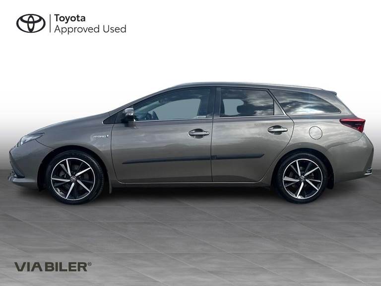 Toyota Auris 1,8 Touring Sports Hybrid H2 Selected 136HK Stc Aut.