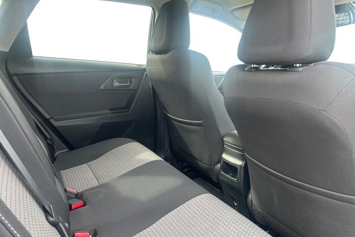 Bronze Toyota Auris fra 2018