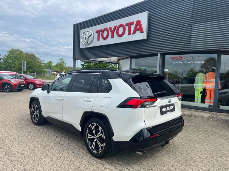 Toyota RAV4 Plug-in 2,5 Plugin-hybrid H3 Style AWD 306HK 5d 6g Aut.