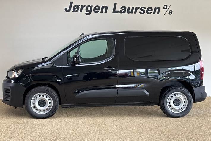 Sort Peugeot e-Partner fra 2025