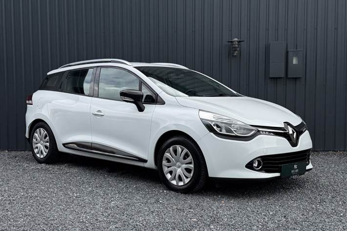 Hvid Renault Clio IV fra 2014