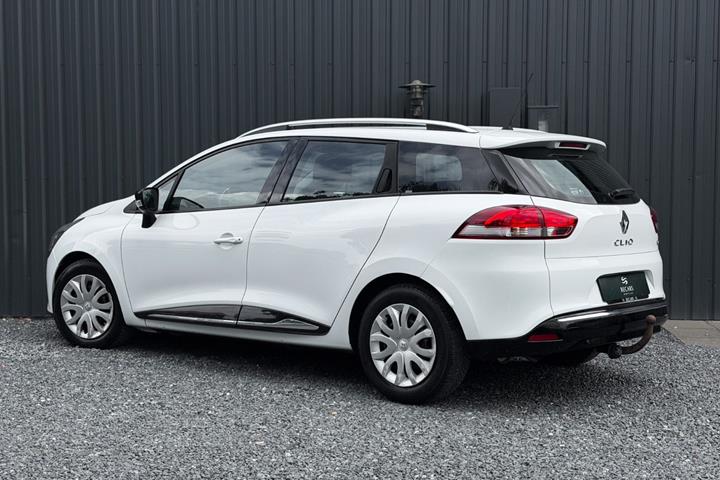 Hvid Renault Clio IV fra 2014