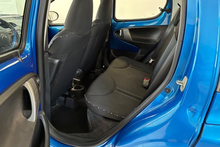 Blå Citroën C1 fra 2013