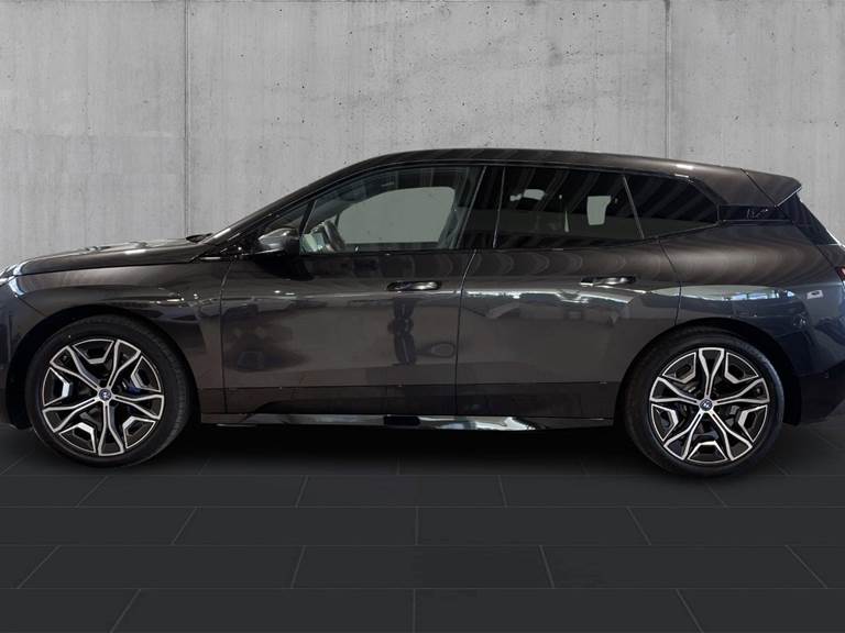 BMW iX xDrive40 Sport