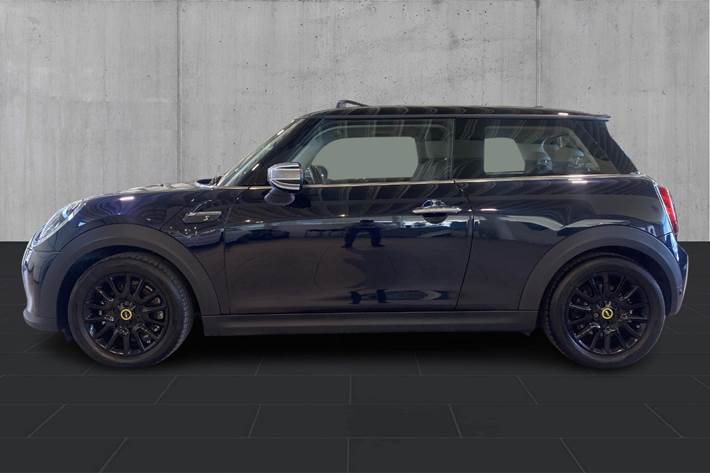 Sort Mini Cooper SE fra 2021