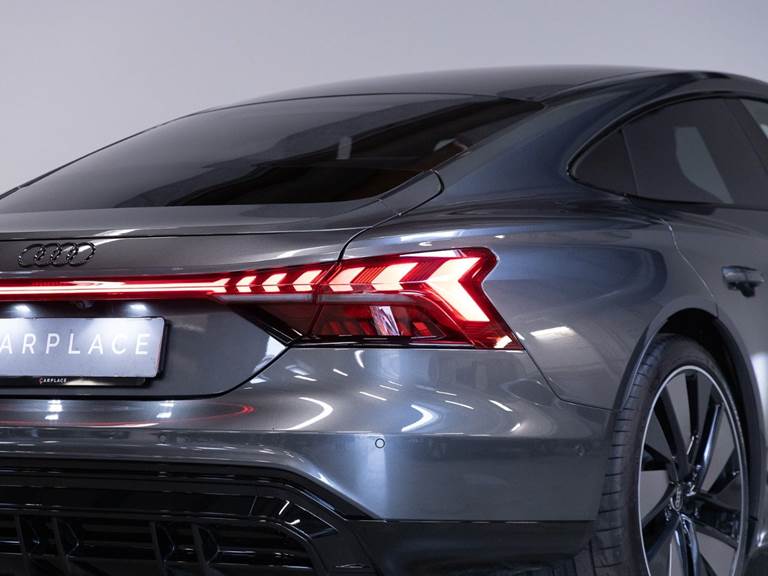 Audi e-tron GT quattro