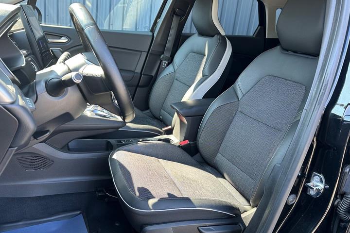 Sort Renault Captur fra 2020