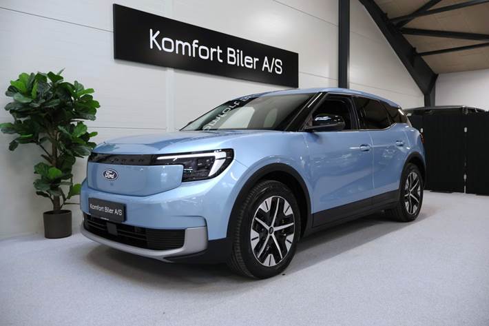 Blå Ford Explorer fra 2024