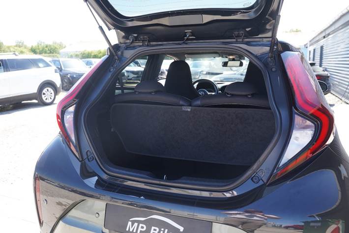 Grøn Toyota Aygo X fra 2022