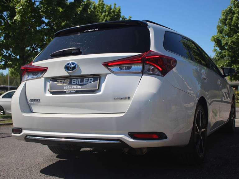 Toyota Auris 1,8 Hybrid H2 Comfort Touring Sports CVT