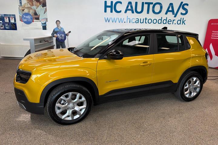 Gul Jeep Avenger fra 2023