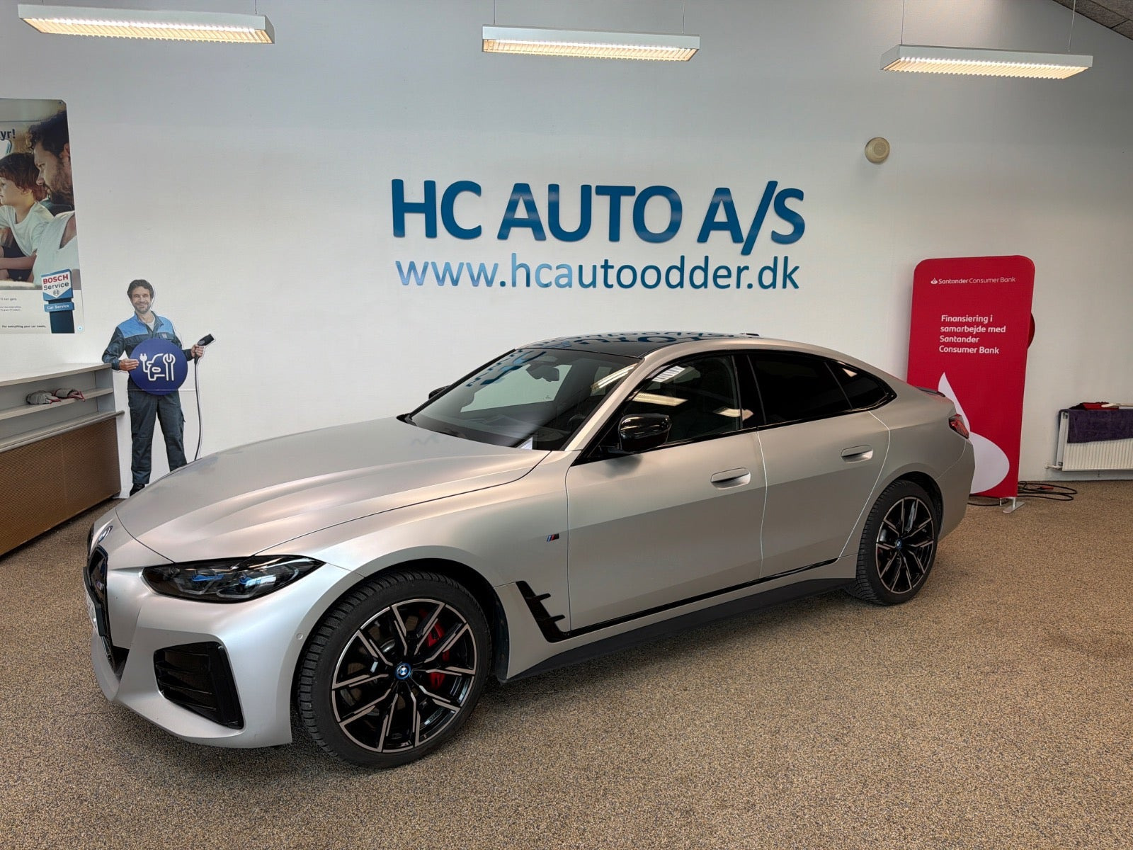 Sølv BMW i4 fra 2023