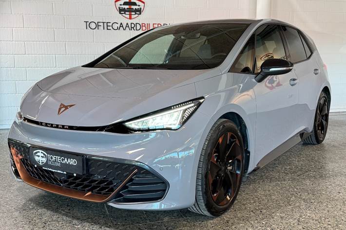 Grå Cupra Born fra 2023