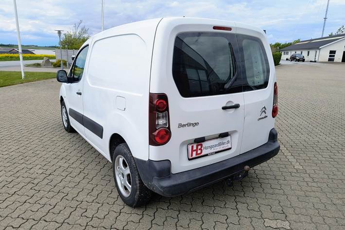 Hvid Citroën Berlingo fra 2012