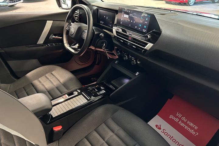Grå Citroën ë-C4 fra 2025