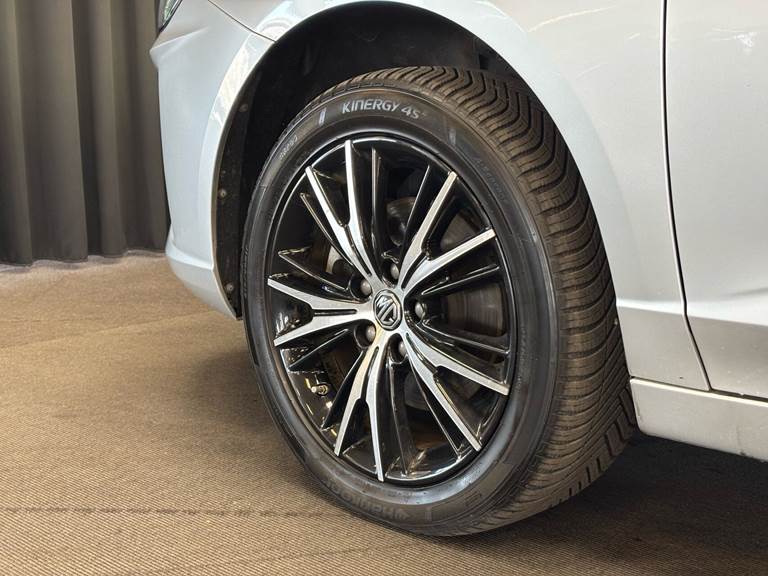 MG MG5 Electric EL Standard Range Luxury 177HK Stc Aut.