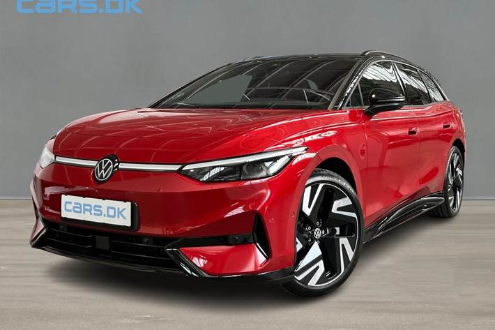 Rød VW ID.7 fra 2026 set udefra
