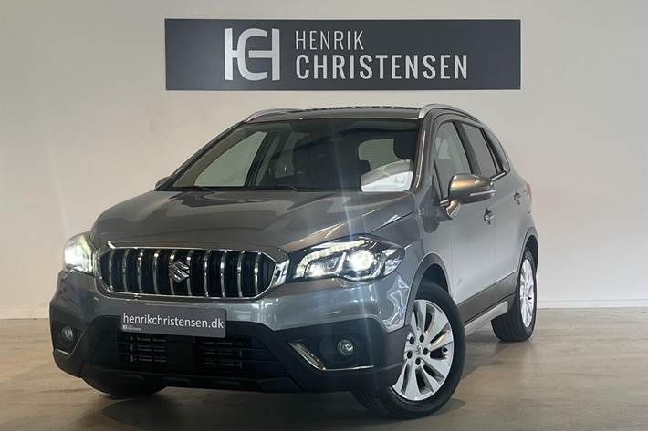 Grå Suzuki S-Cross fra 2017
