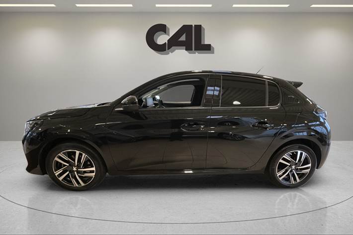 Sort Peugeot 208 fra 2023