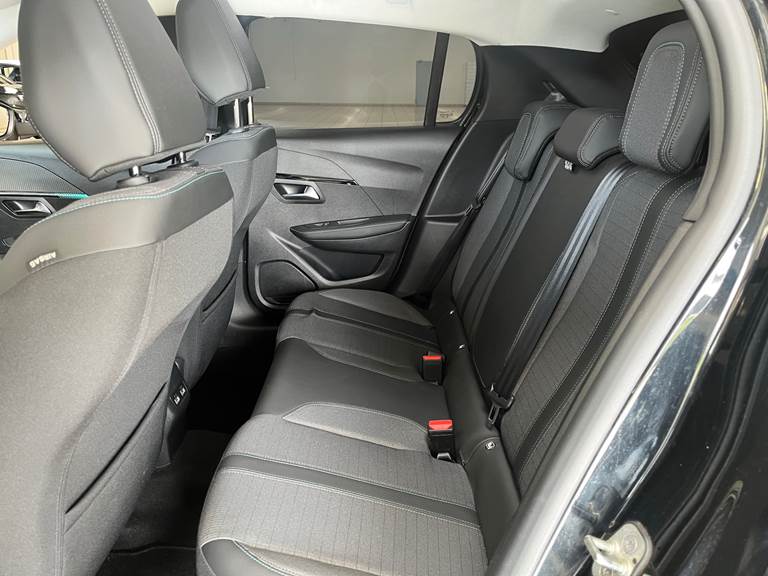 Peugeot 208 1,2 PureTech Allure EAT8 100HK 5d 8g Aut.