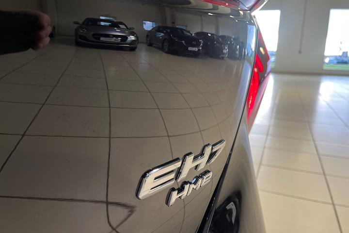 undefined Hongqi EH7 fra 2025