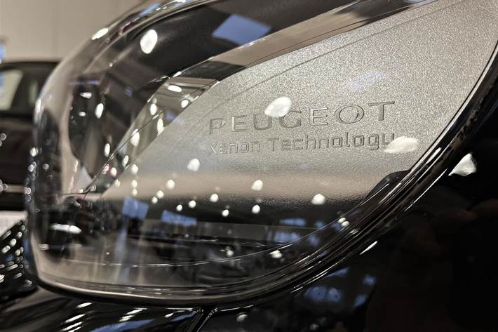 Sort Peugeot Expert fra 2023