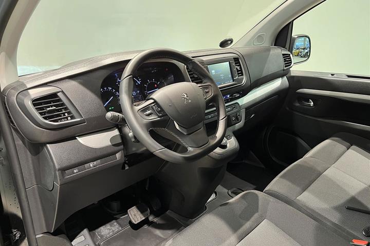 Sort Peugeot Expert fra 2023