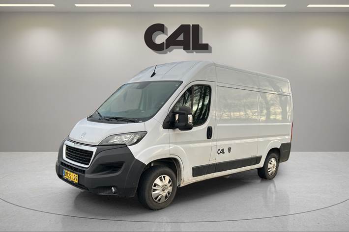Hvid Peugeot Boxer fra 2022