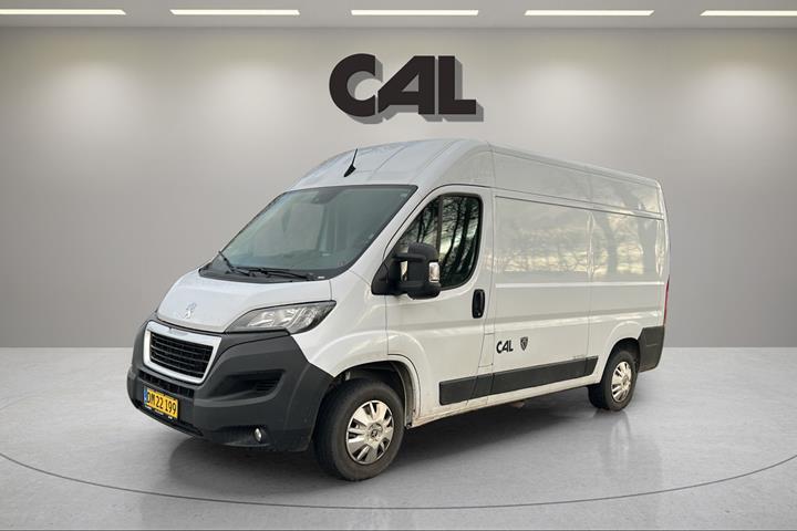 Hvid Peugeot Boxer fra 2022