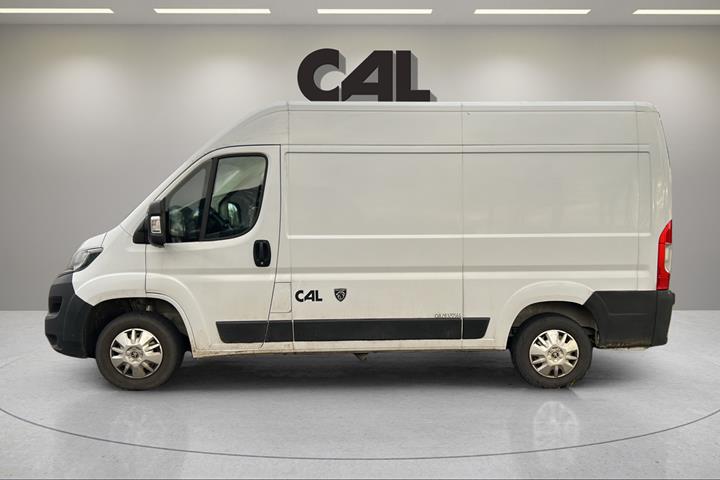 Hvid Peugeot Boxer fra 2022