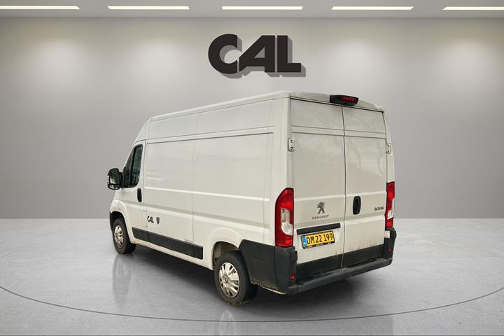 Hvid Peugeot Boxer fra 2022