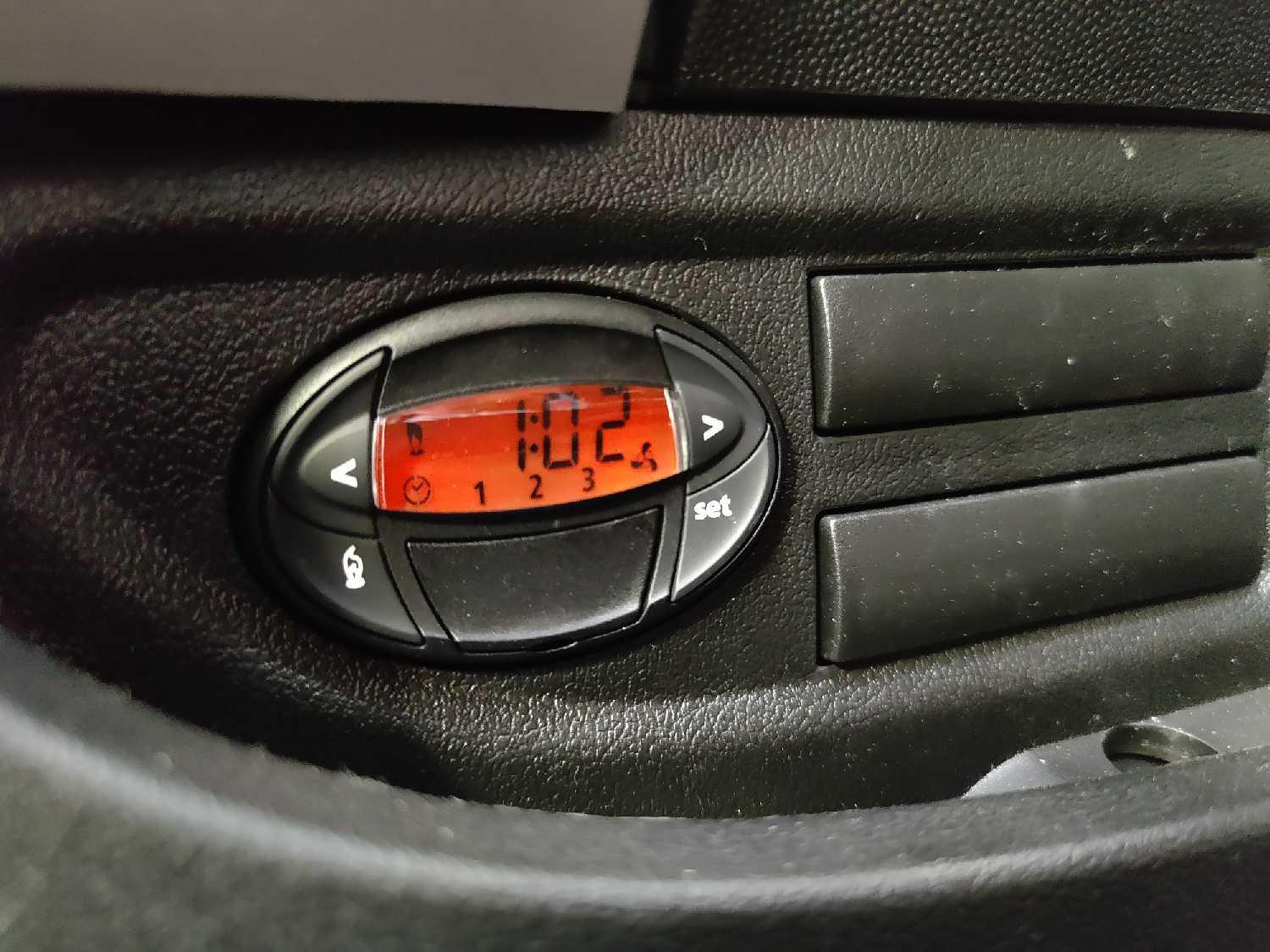 Hvid Peugeot Boxer fra 2022
