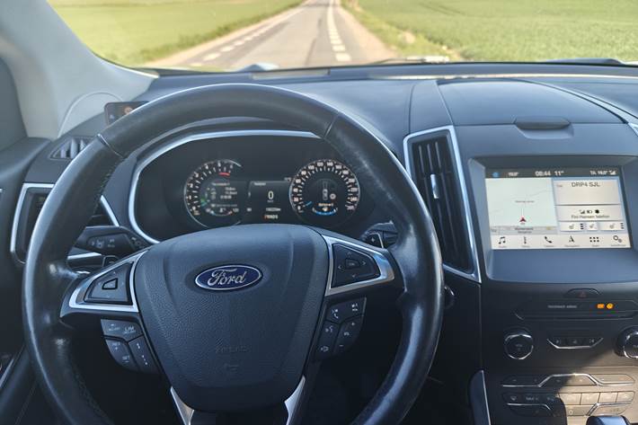 Sort Ford Edge fra 2017