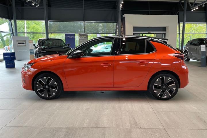 Orange Opel Corsa-e fra 2021