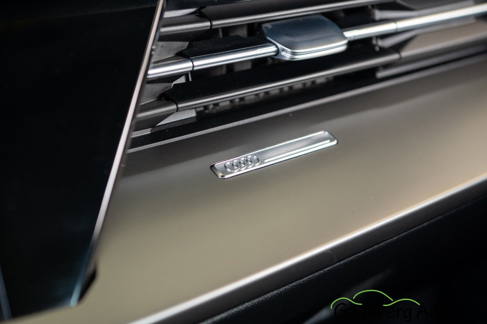 Hvid Audi A3 fra 2021