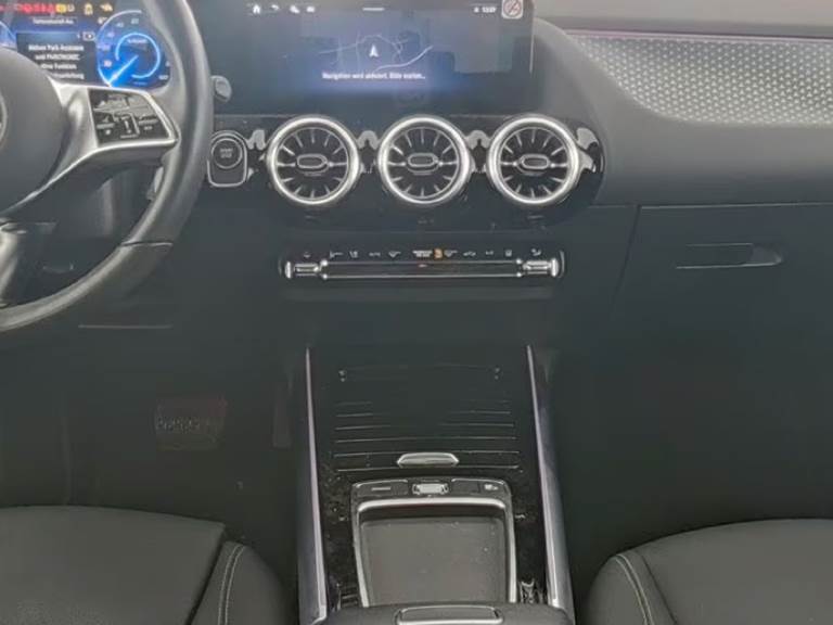 Mercedes EQA250+ Progressive Advance