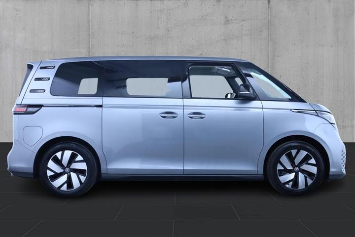 Grå VW ID.Buzz fra 2022