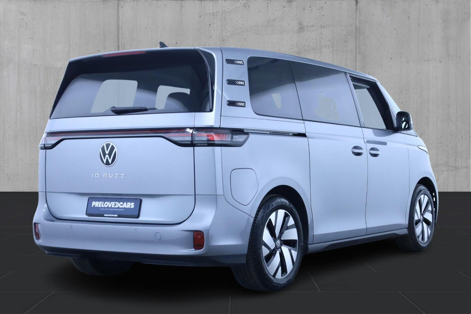 Grå VW ID.Buzz fra 2022