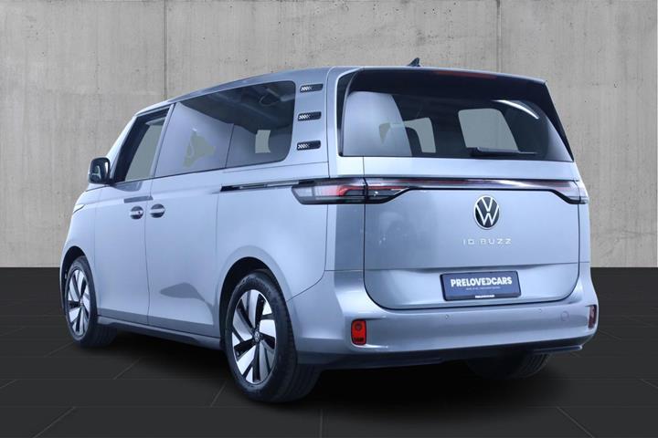 Grå VW ID.Buzz fra 2022