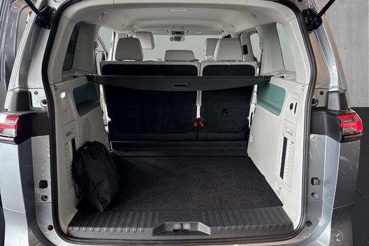 Grå VW ID.Buzz fra 2022