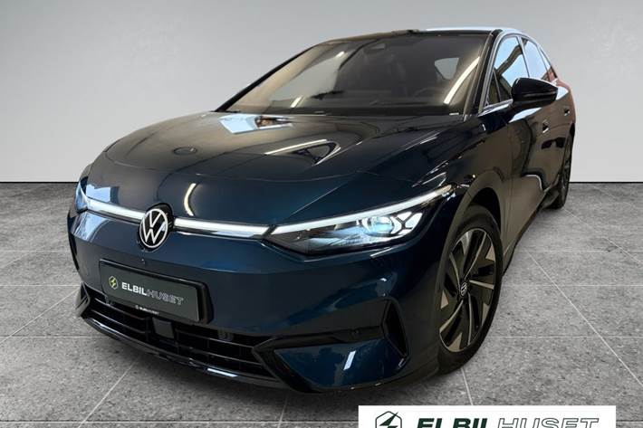 Blå VW ID.7 fra 2024 set udefra