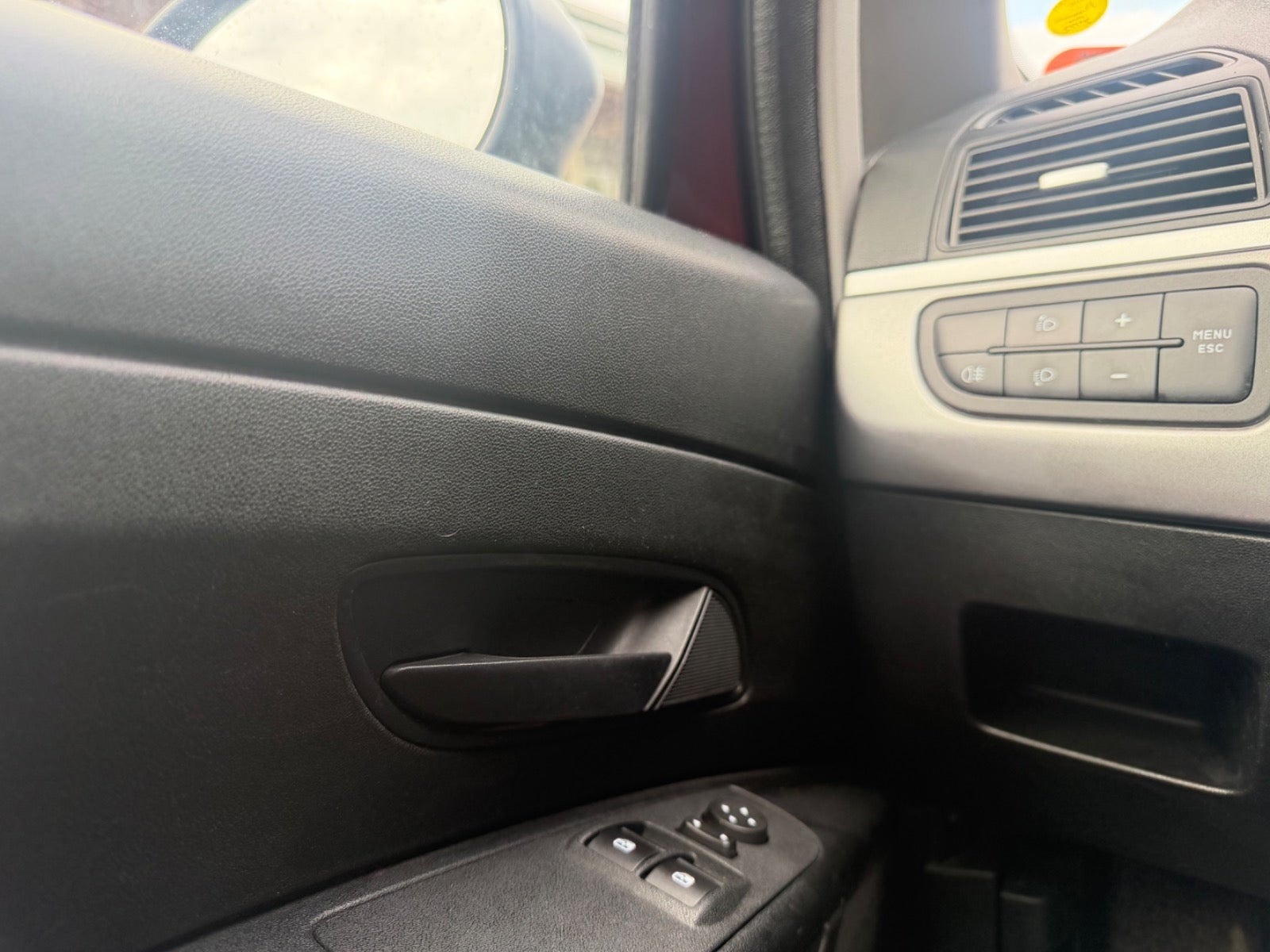Grøn Fiat Punto fra 2012